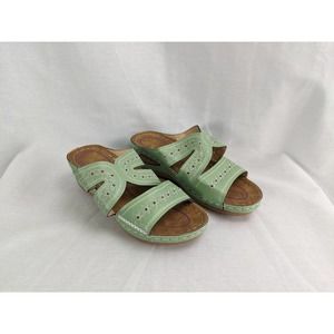 NWOT Light Green Embroidered Sandal Women 7.5 Slip on